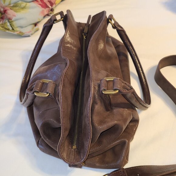 Liebeskind purse/Cross body - Picture 2 of 6